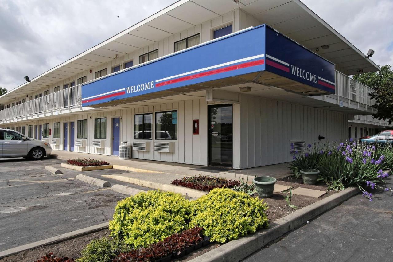 Motel 6-Amherst, Oh - Cleveland West - Lorain Екстер'єр фото