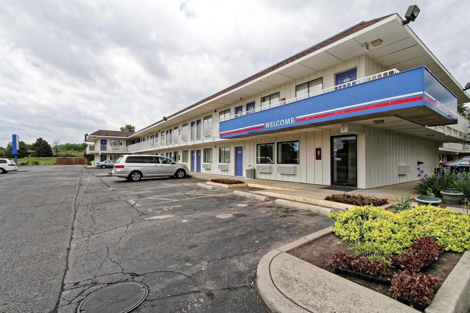 Motel 6-Amherst, Oh - Cleveland West - Lorain Екстер'єр фото